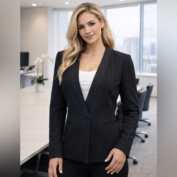 BCBGMaxAzria Jackets & Blazers - BCBGMaxAzria 'Leone' Blazer/Medium